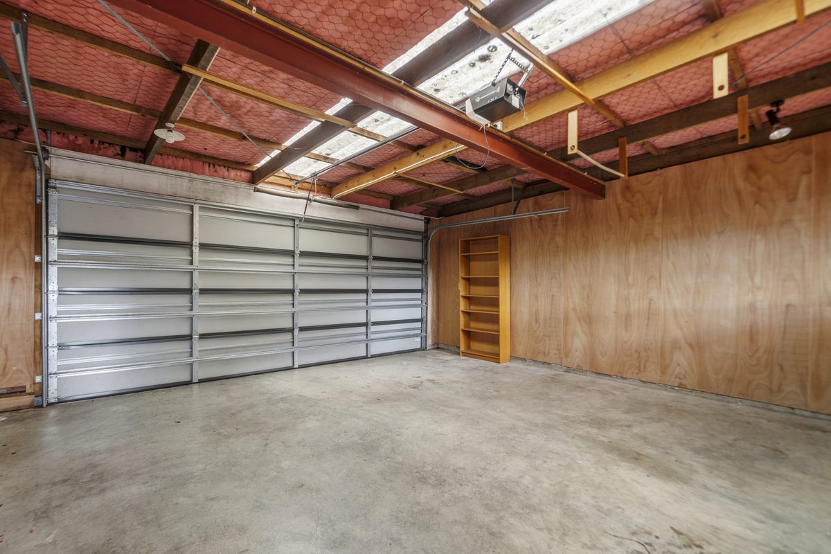 17A Hamilton Parade, Hamilton Central, Hamilton - Carousel 17