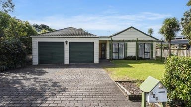 178 Fairway Drive, Kamo, Whangarei - Carousel 1