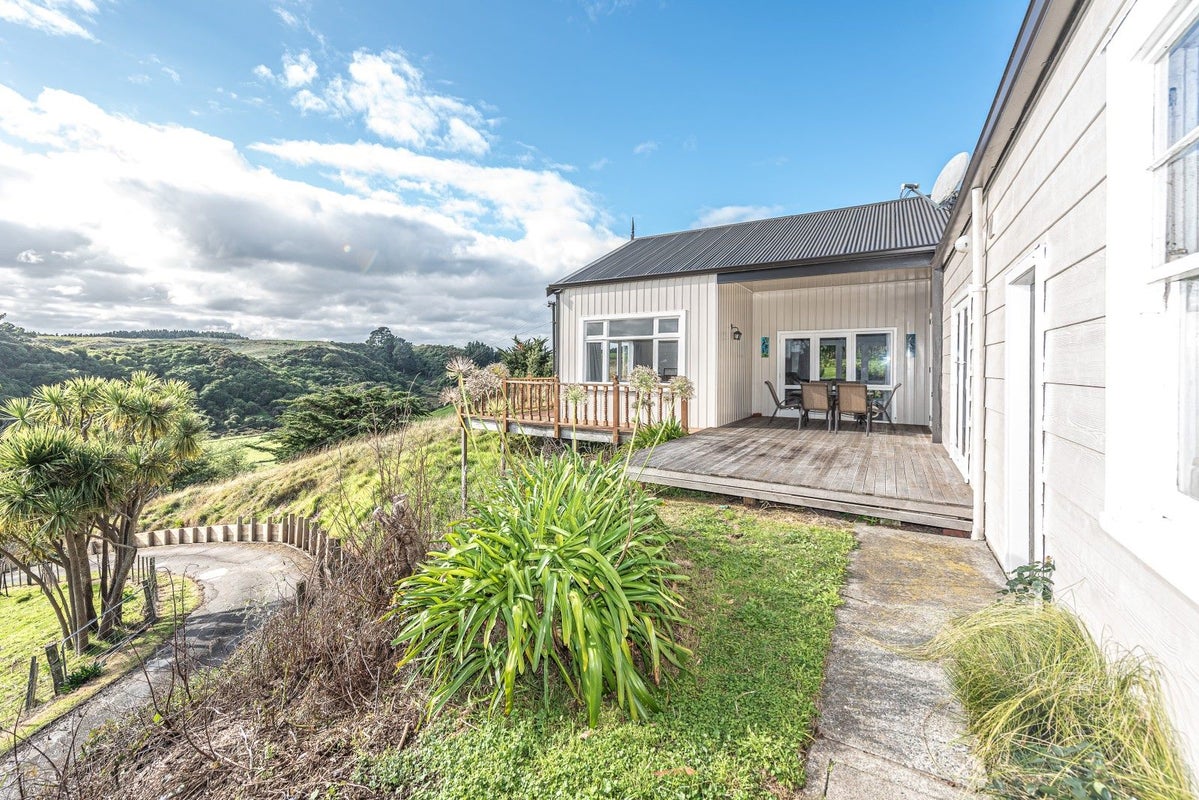 166 State Highway 3, Marybank, Whanganui - Carousel 30