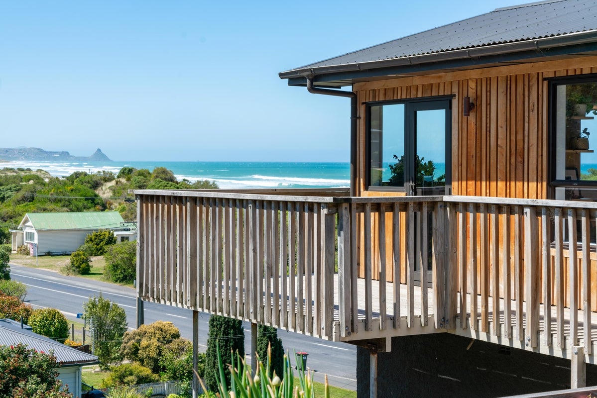 884 Brighton Road, Ocean View, Dunedin - Carousel 2