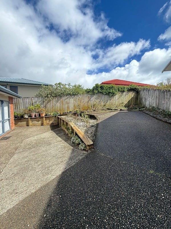 54 Ridge Road, Howick, Auckland - Carousel 2