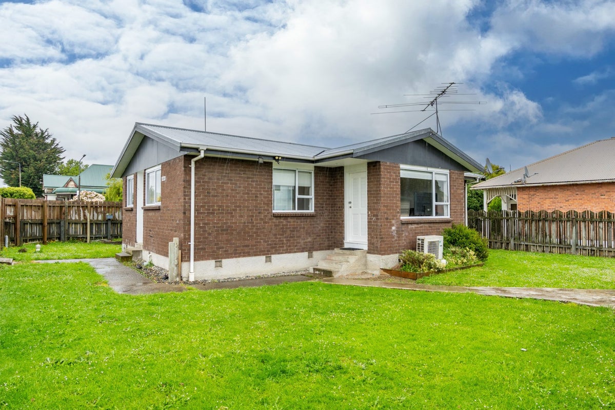 36 Compton Street, Georgetown, Invercargill - Carousel 1