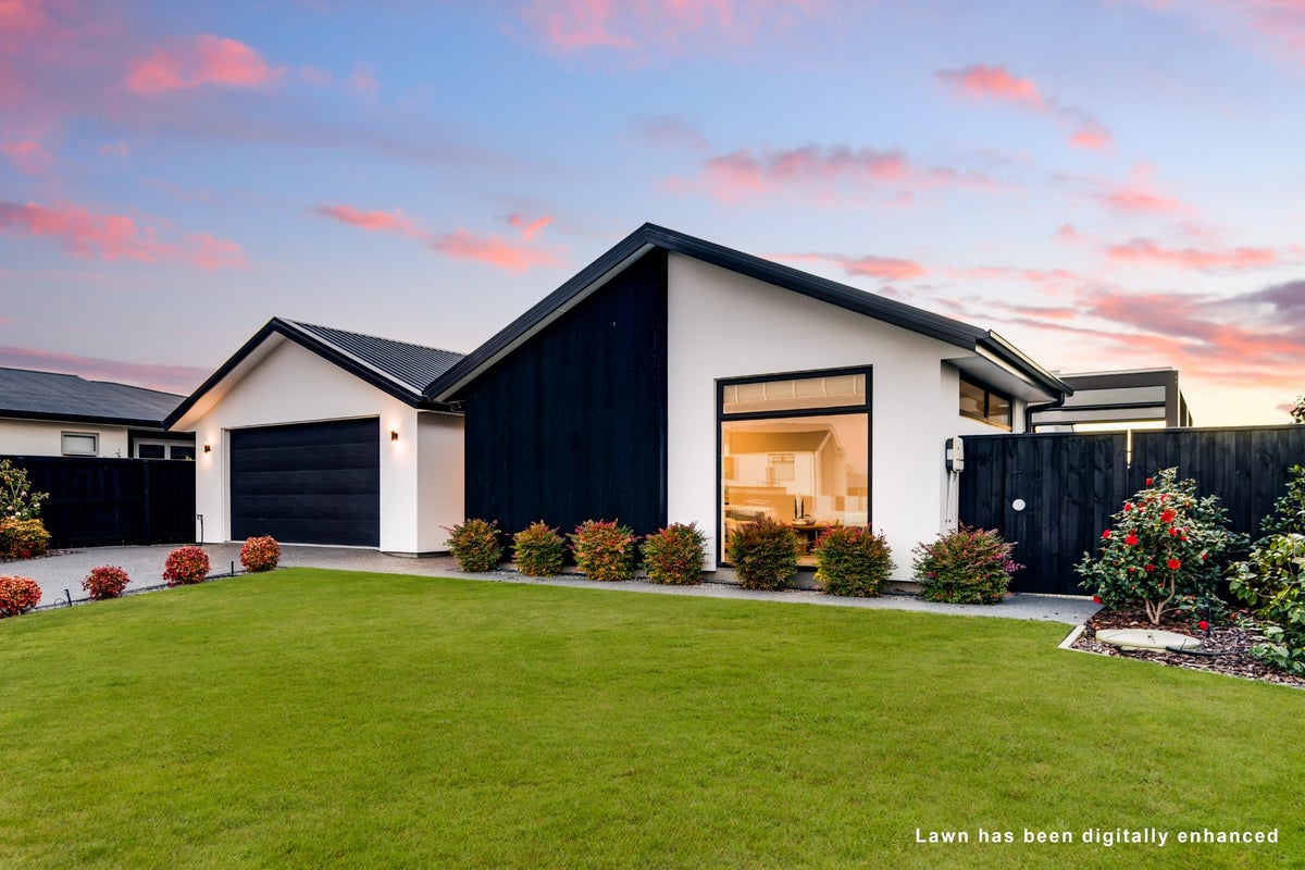 11 Tulett Park Drive, Casebrook, Christchurch - Carousel 2