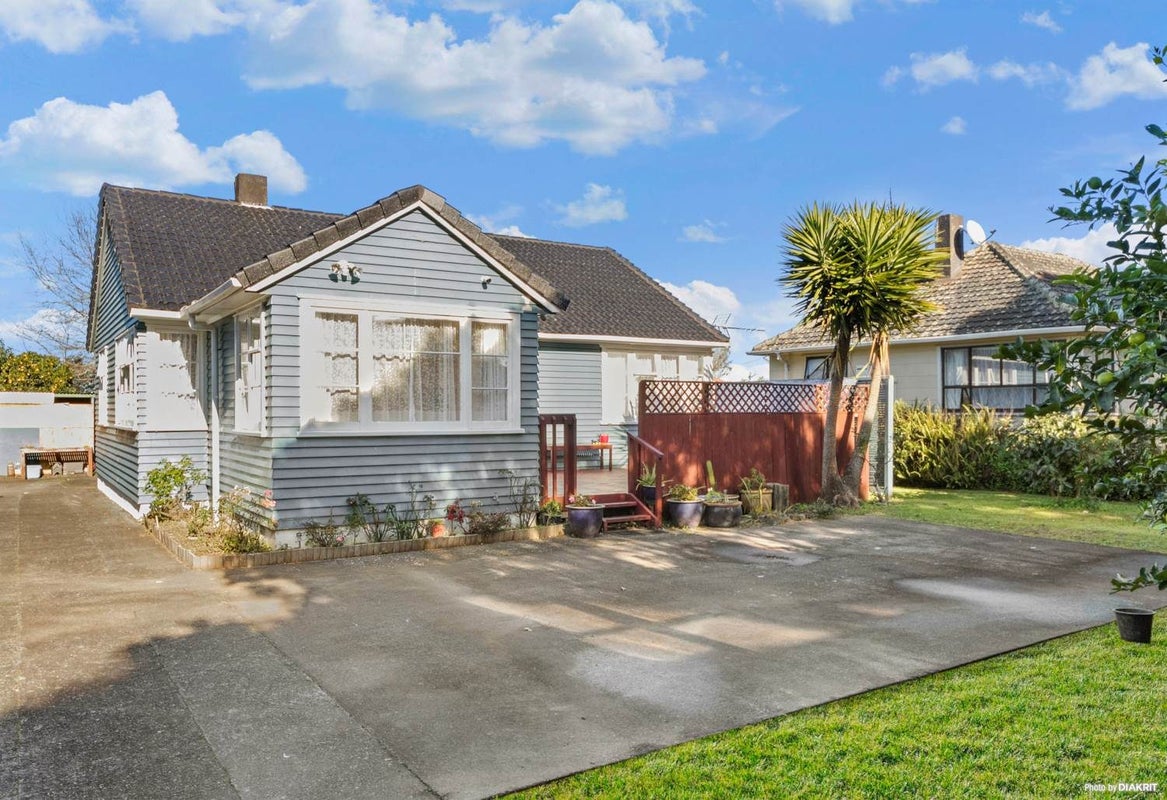 62 Orchard Street, Avondale, Auckland - Carousel 2