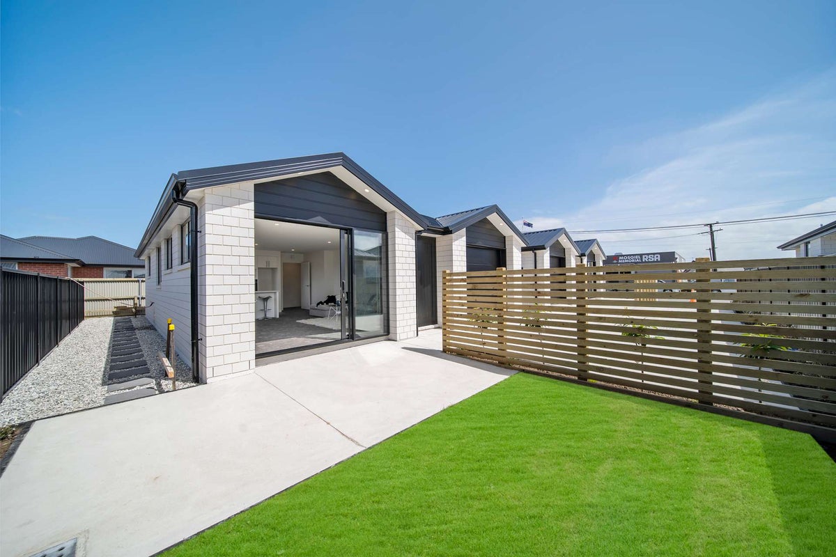 5B Church Street, Mosgiel, Dunedin - Carousel 1