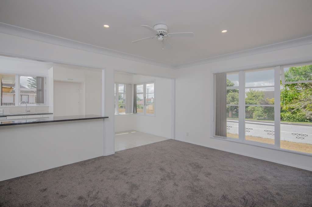 46 McAnnalley Street, Manurewa East, Auckland - Carousel 6