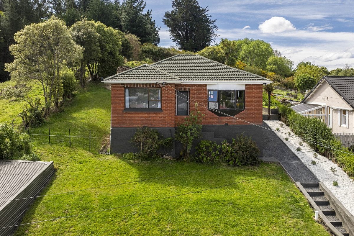 30 Ipswich Street, Bradford, Dunedin - Carousel 1