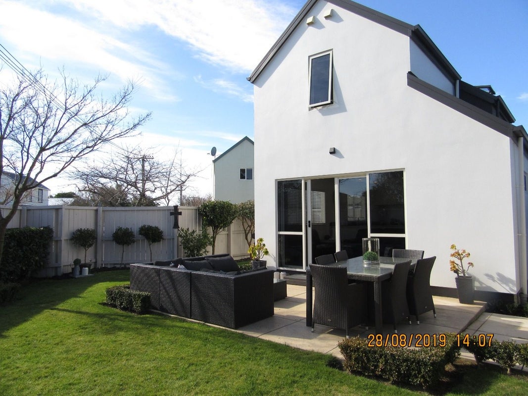 40 Dover Street, St Albans, Christchurch - Carousel 2