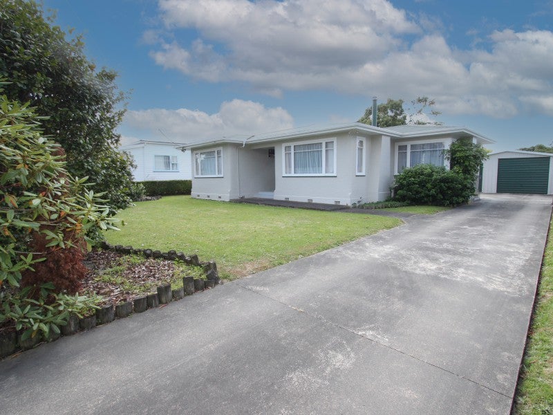 44 Mangahao Road, Pahiatua - Carousel 1