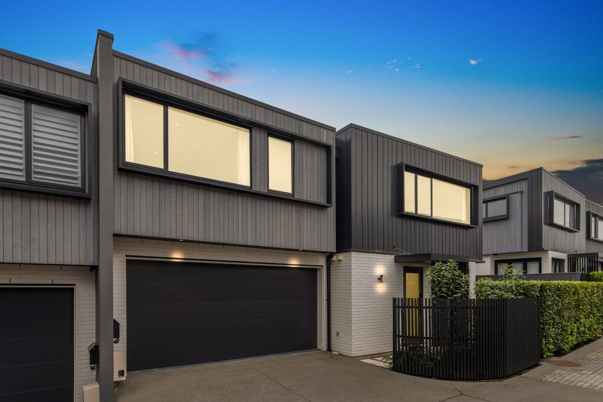 6 Ryanville Lane, St Heliers, Auckland - Carousel 1