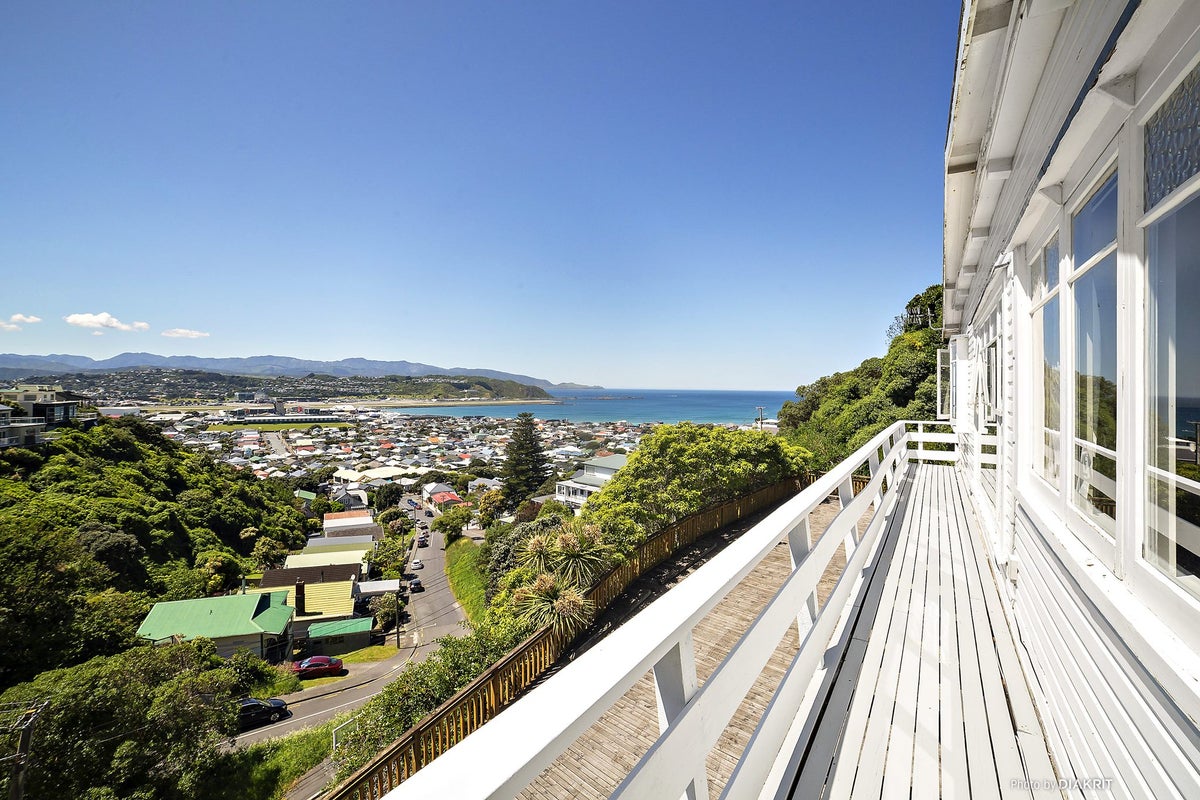 51 Buckingham Street, Melrose, Wellington - Carousel 1