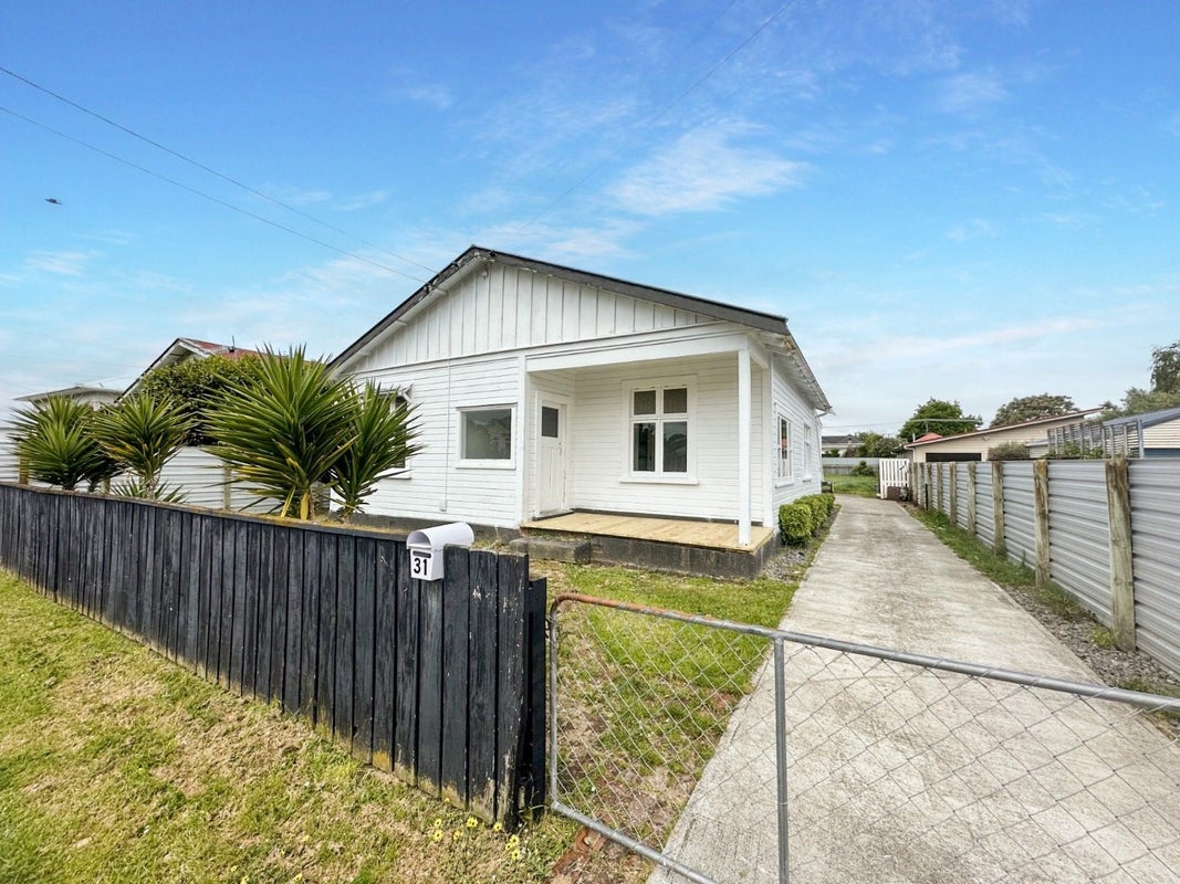 31 Ballance Street, Aramoho, Whanganui - Carousel 2