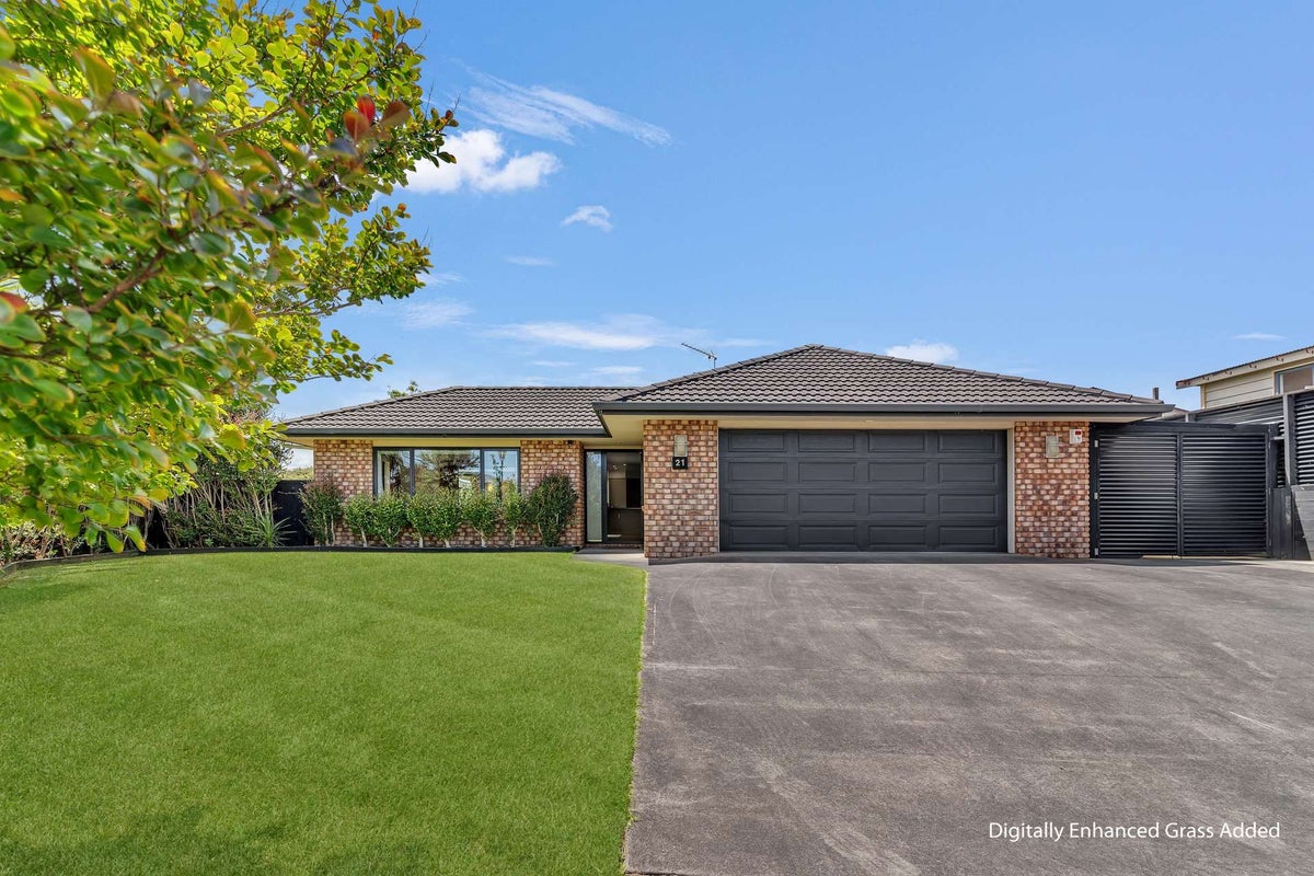 21 Mandalay Place, Waiuku, Waiuku - Carousel 1