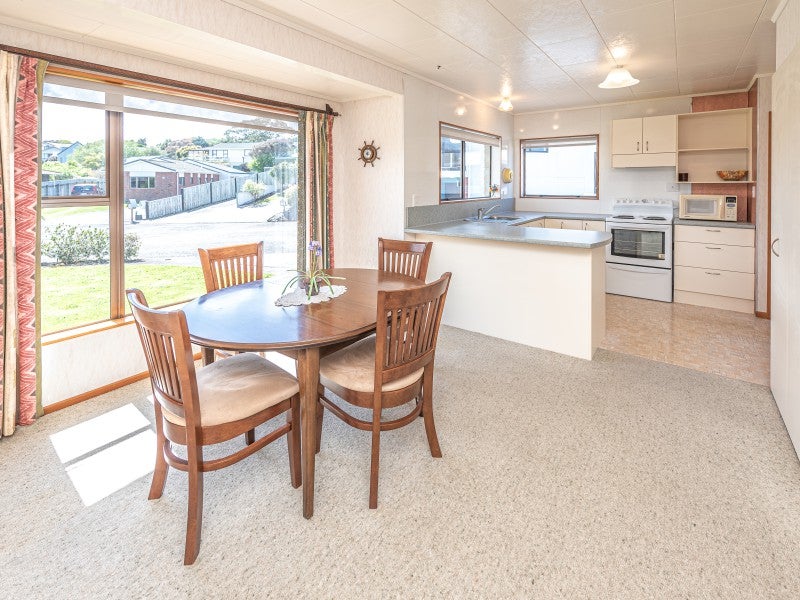 20 Treadwell Street, Springvale, Whanganui - Carousel 2