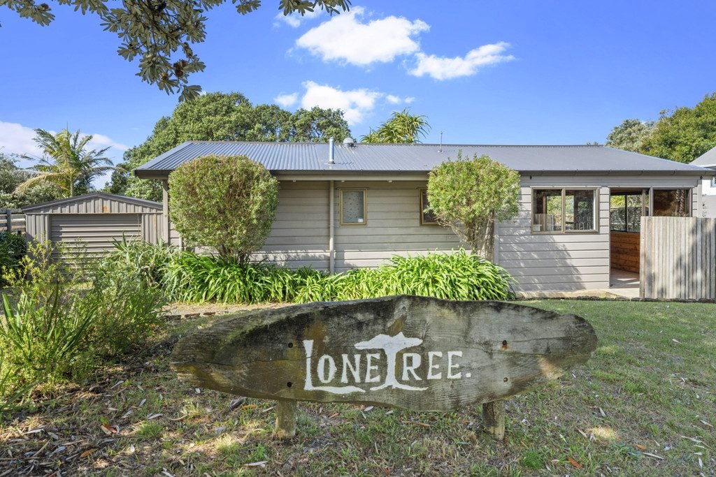 6 Taranui Place, Mangawhai Heads, Mangawhai - Carousel 2