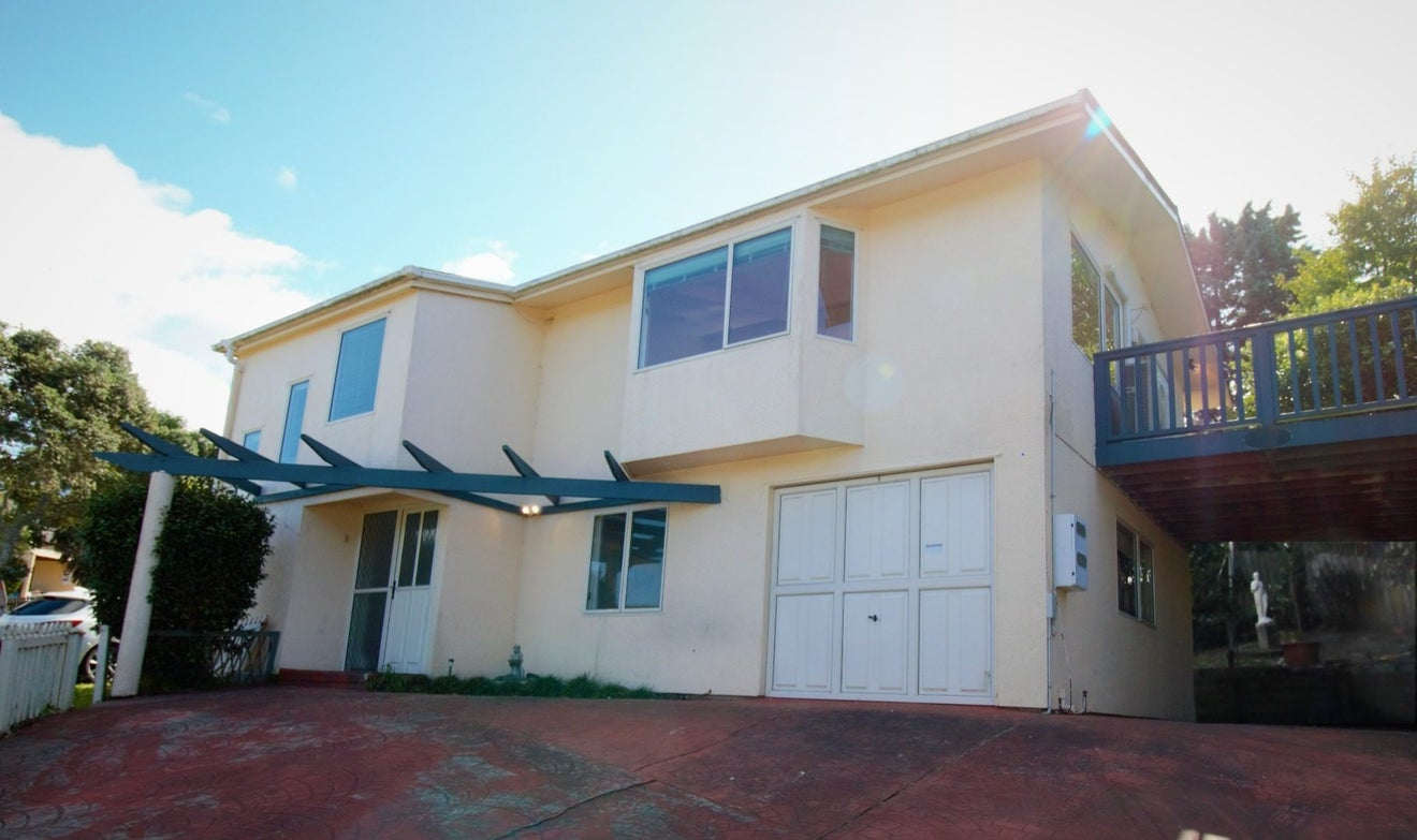 80M Tirimoana Road, Te Atatu South, Auckland - Carousel 2