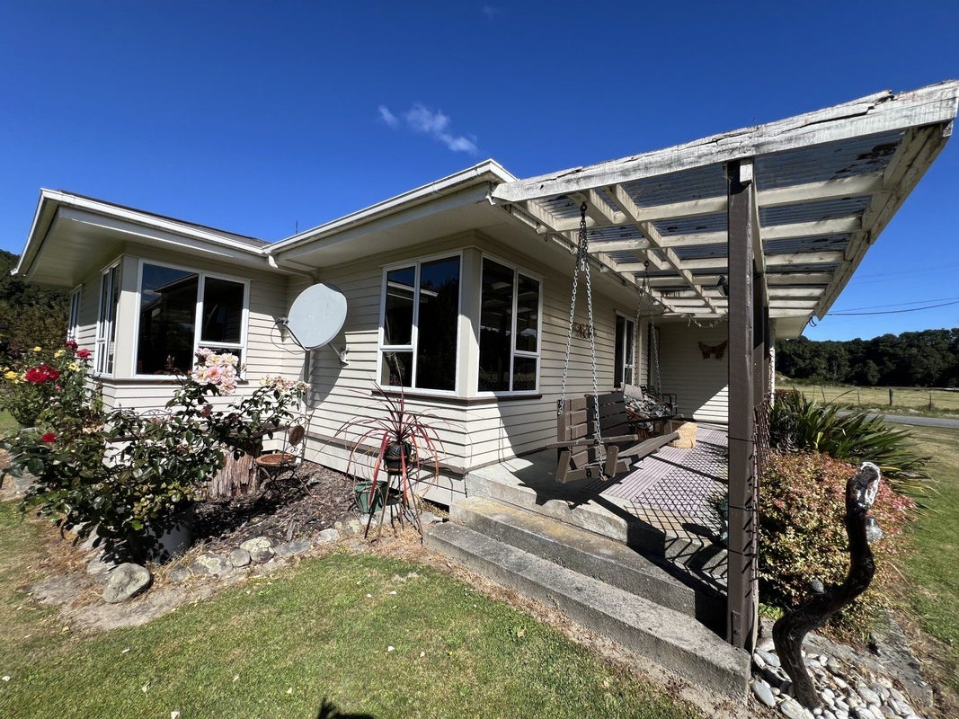 107 Red Jacks Road, Dobson - Carousel 30
