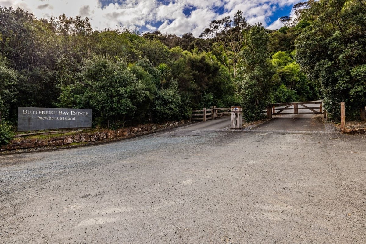 2958 State Highway 10, Paewhenua Island, Mangonui - Carousel 16