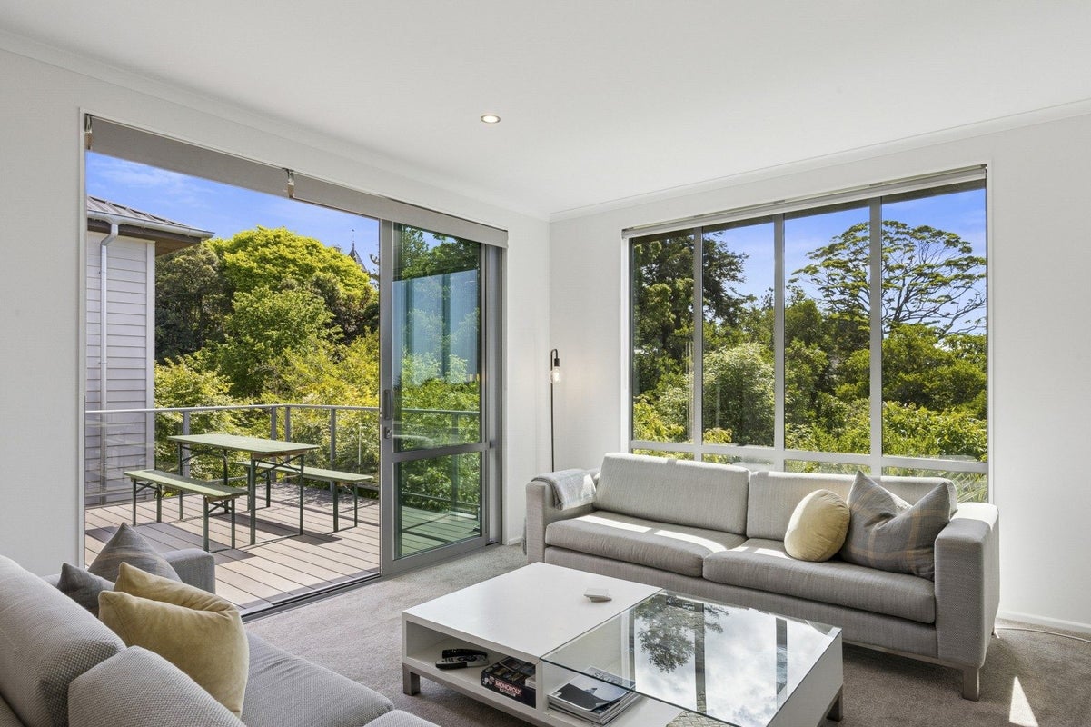 7 Montecillo Lane, Mornington, Dunedin - Carousel 2