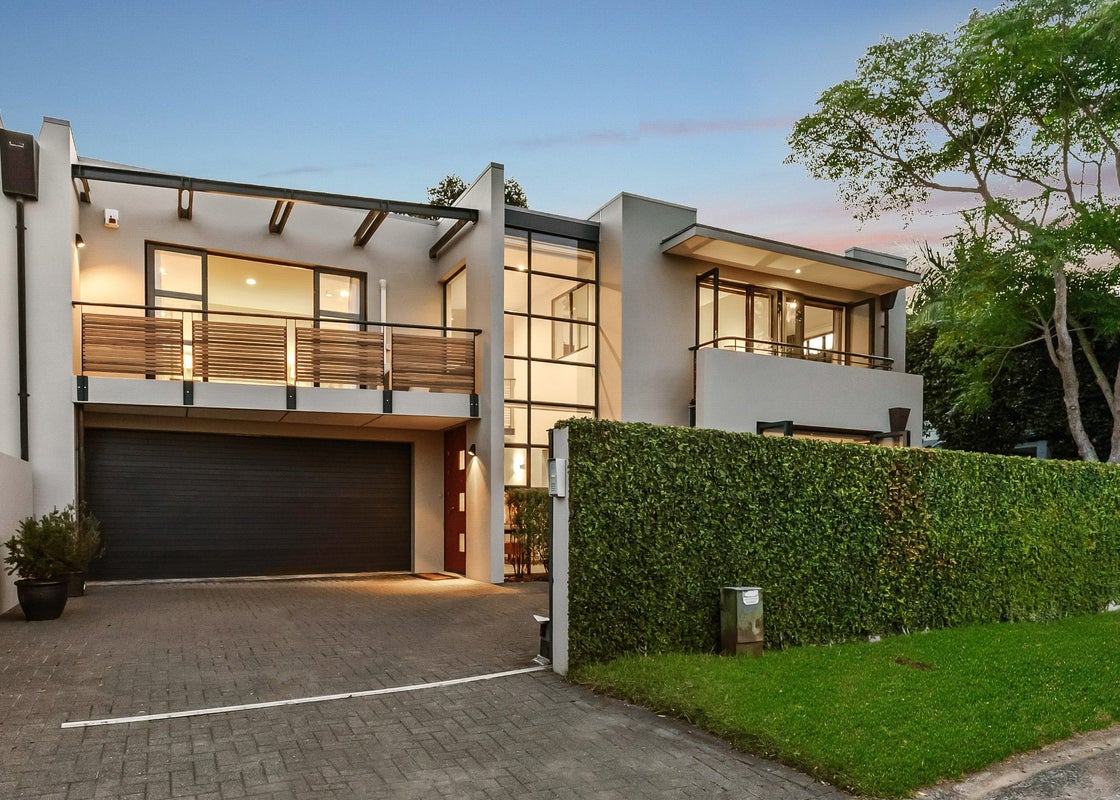 2B McFarland Street, Remuera, Auckland - Carousel 1