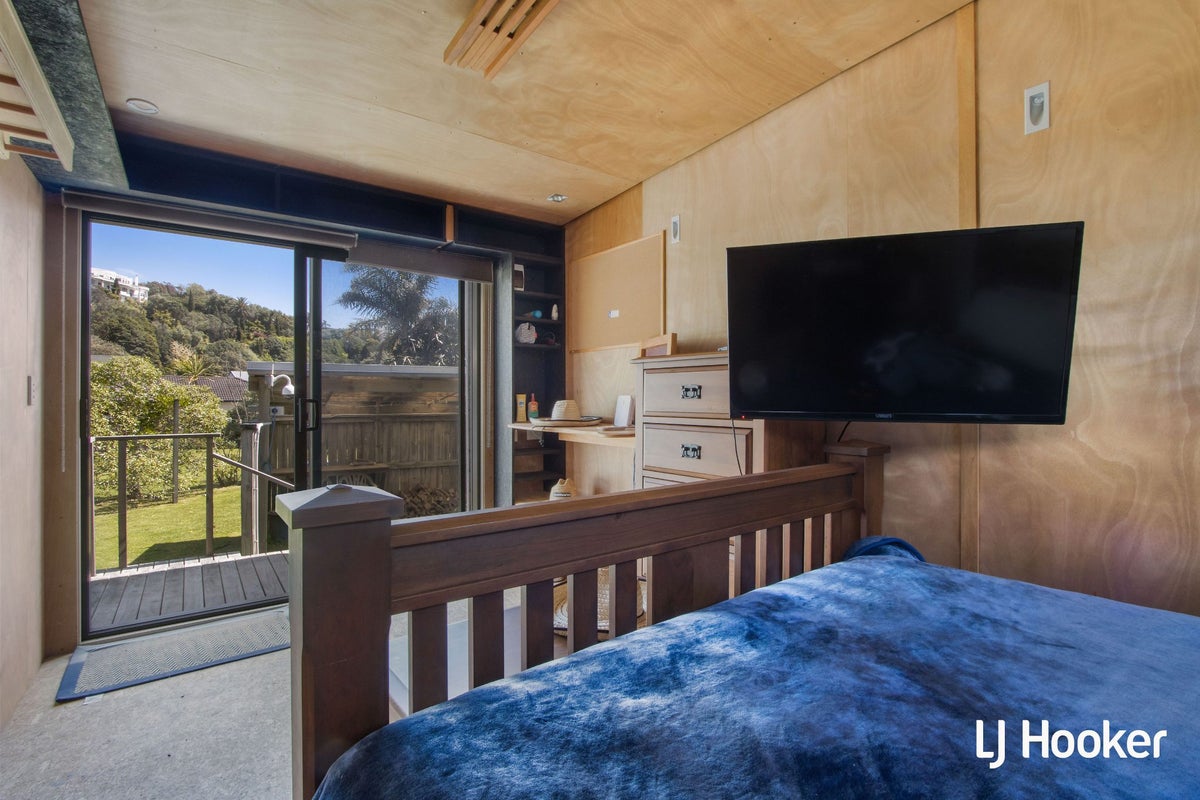 65A Bowentown Boulevard, Bowentown, Waihi Beach - Carousel 12