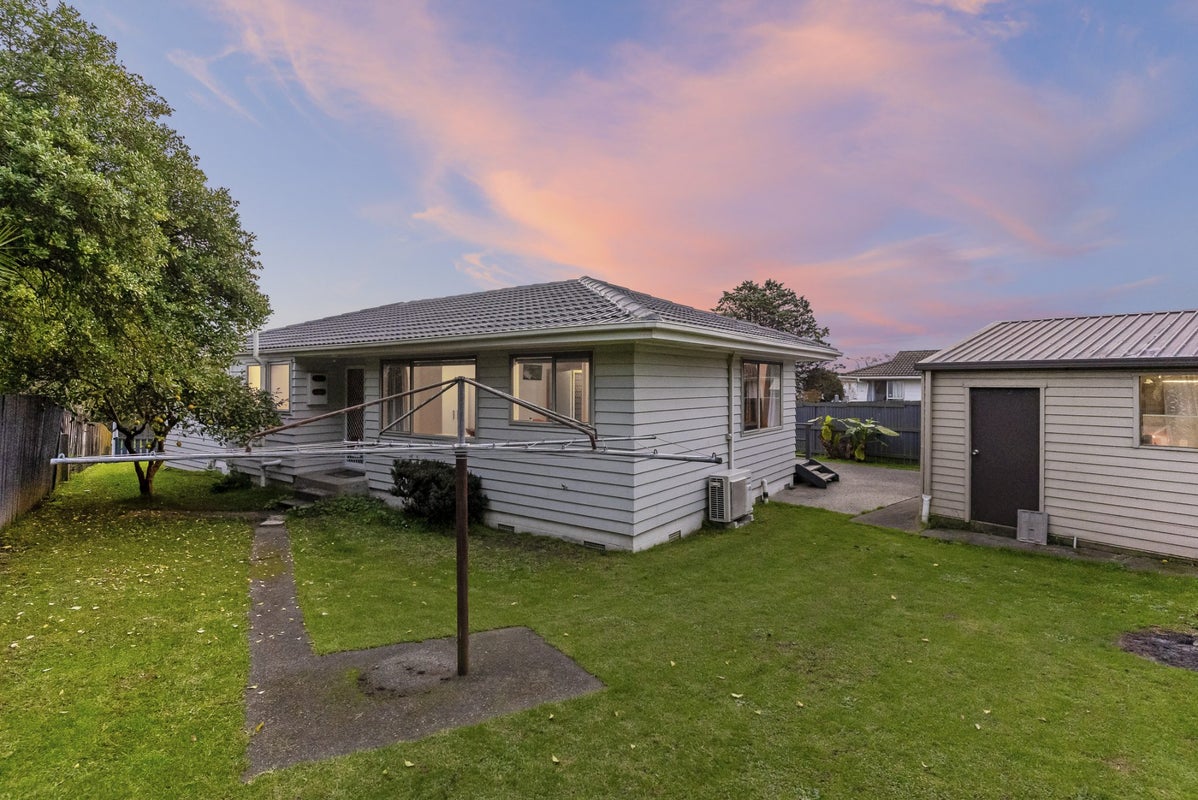 26 Frobisher Way, Clendon Park, Auckland - Carousel 17