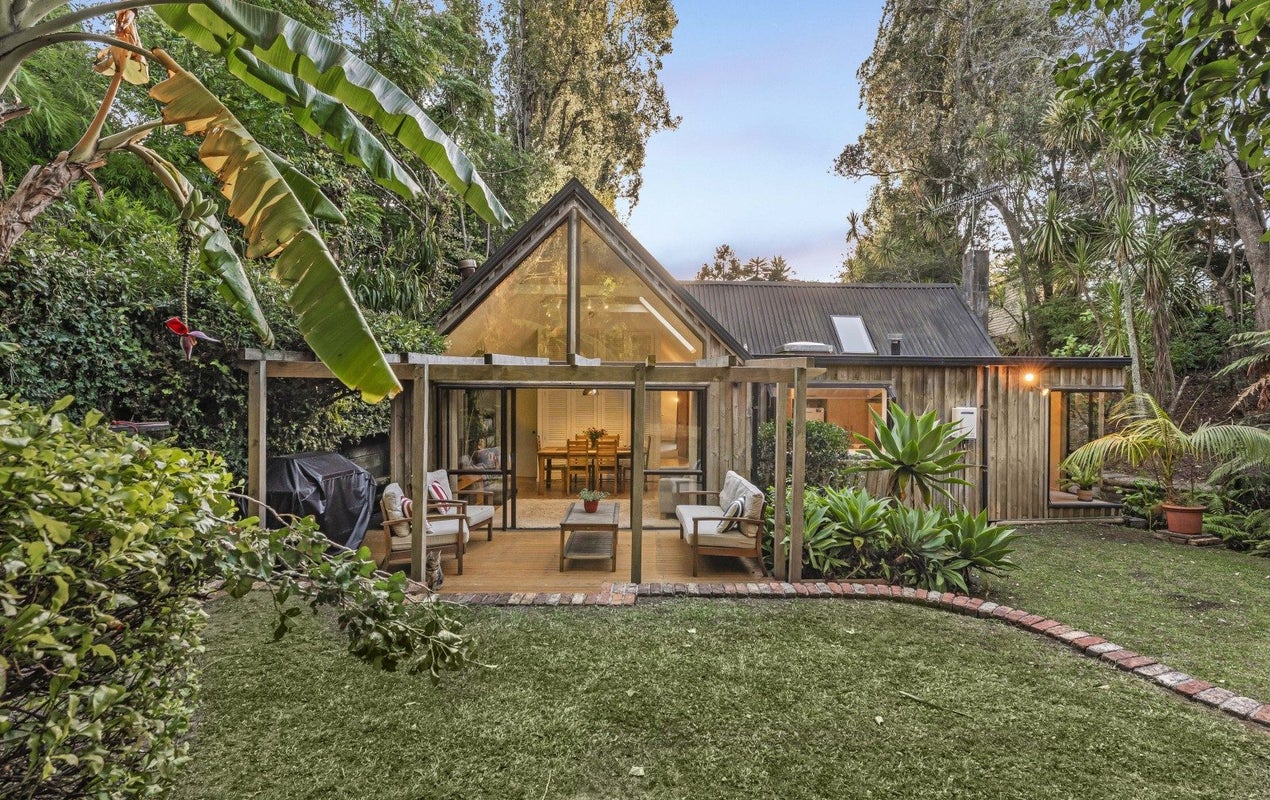 99A Edmund Street, St Heliers, Auckland - Carousel 1