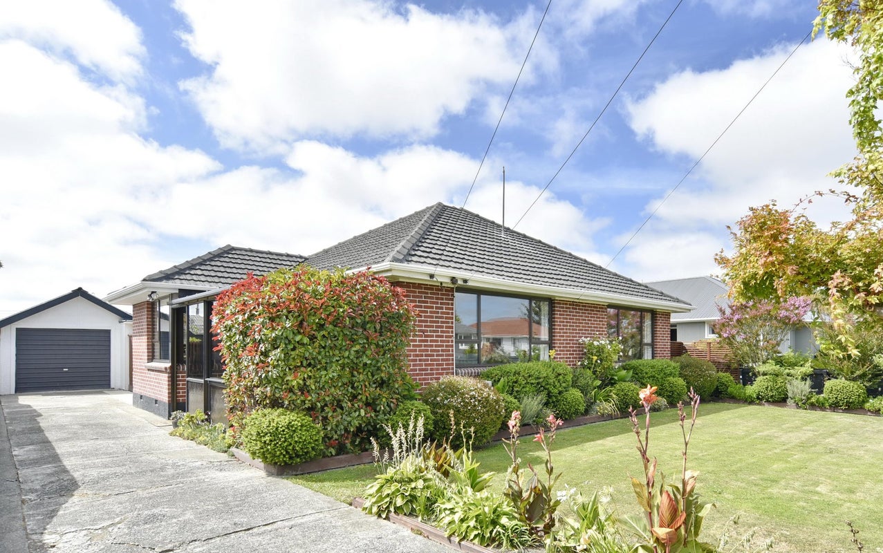 30 Olivine Street, Shirley, Christchurch - Carousel 1