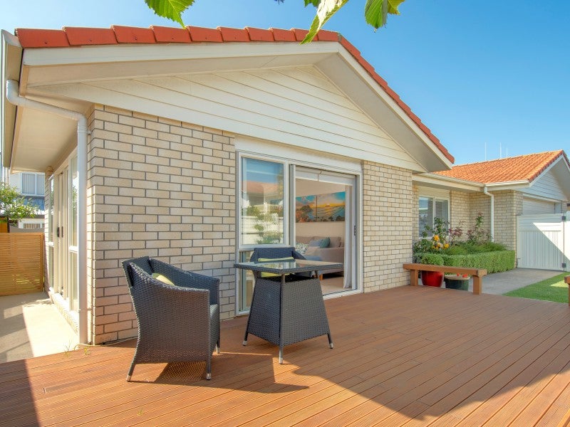2A Tekoah Place, Judea, Tauranga - Carousel 1