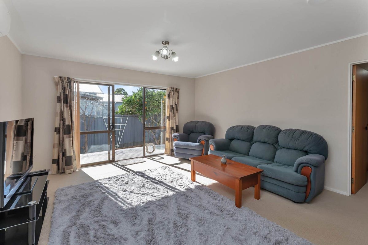 2/40 King Street, Kensington, Whangarei, Northland - Carousel 1