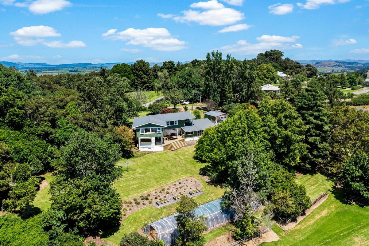 16 Shipherd Road, Puni, Pukekohe - Carousel 1