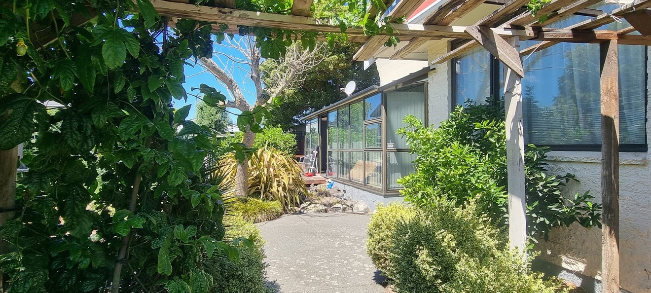 5/61 Farrington Avenue, Bishopdale, Christchurch - Carousel 1
