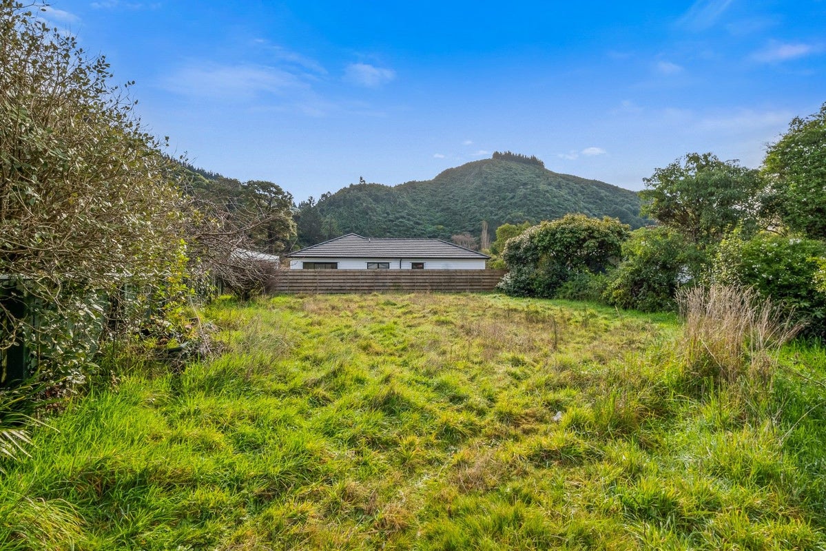 99A Akatarawa Road, Birchville, Upper Hutt - Carousel 1