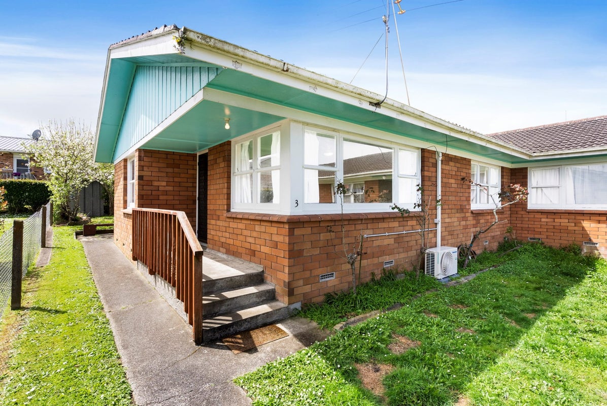 3/62 Great South Road, Papakura, Auckland - Carousel 1