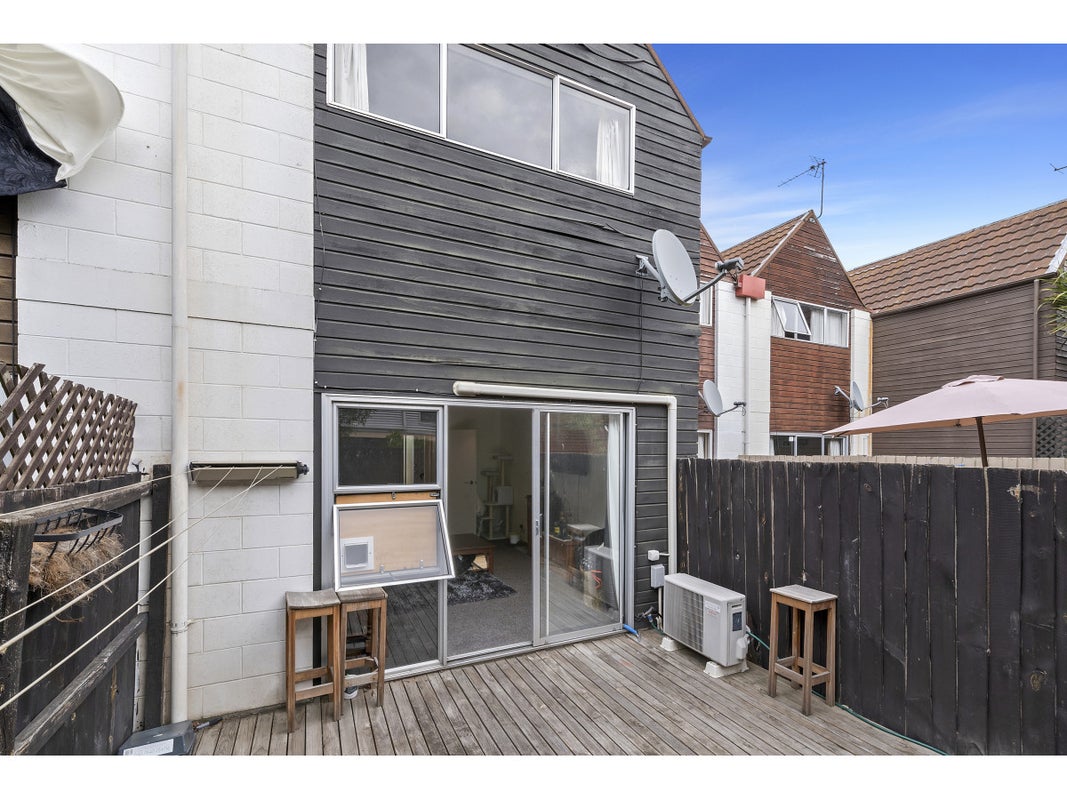 2/37 Geraldine Street, Edgeware, Christchurch - Carousel 11