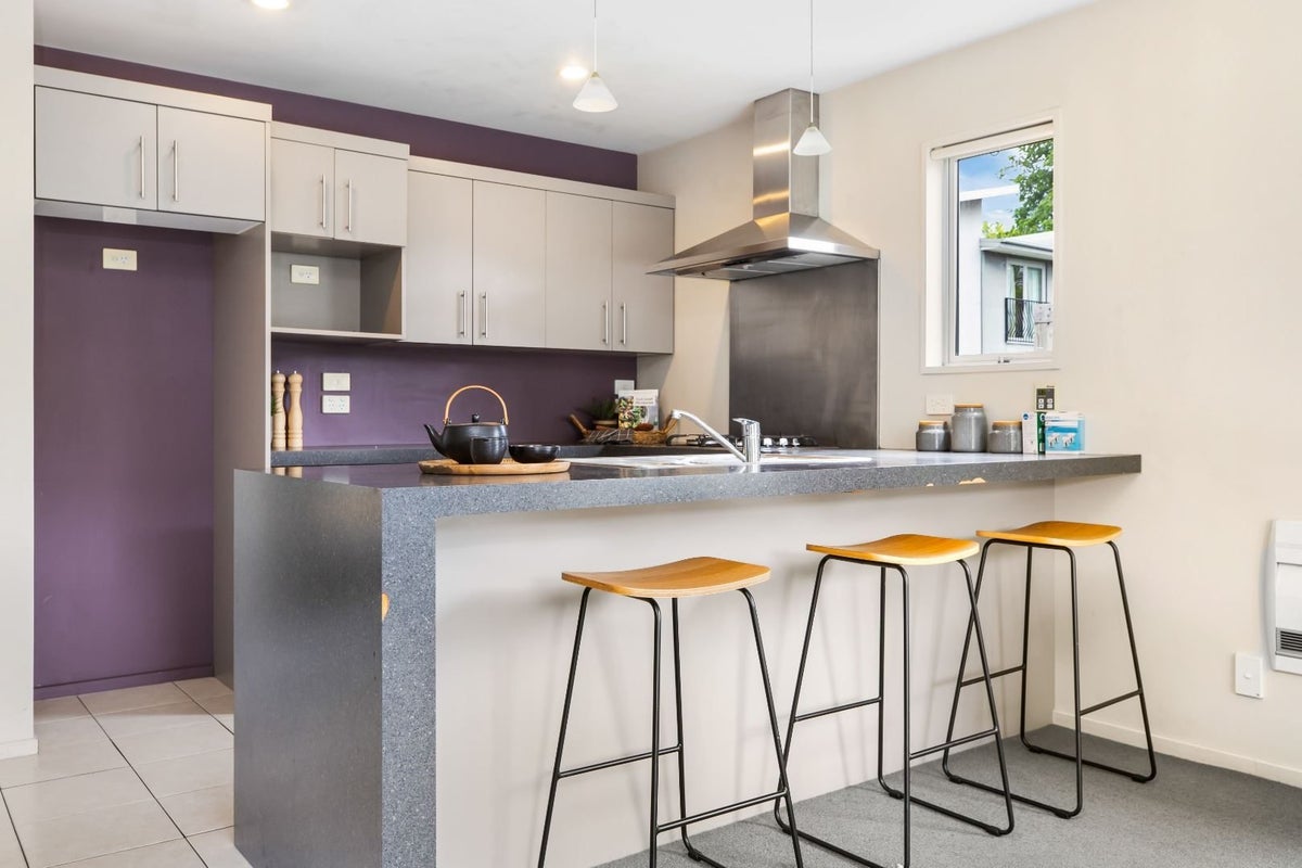 214A Lincoln Road, Addington, Christchurch - Carousel 2