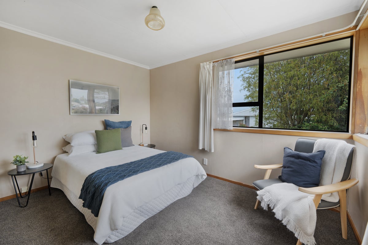 82 Walker Crescent, East Gore, Gore - Carousel 15