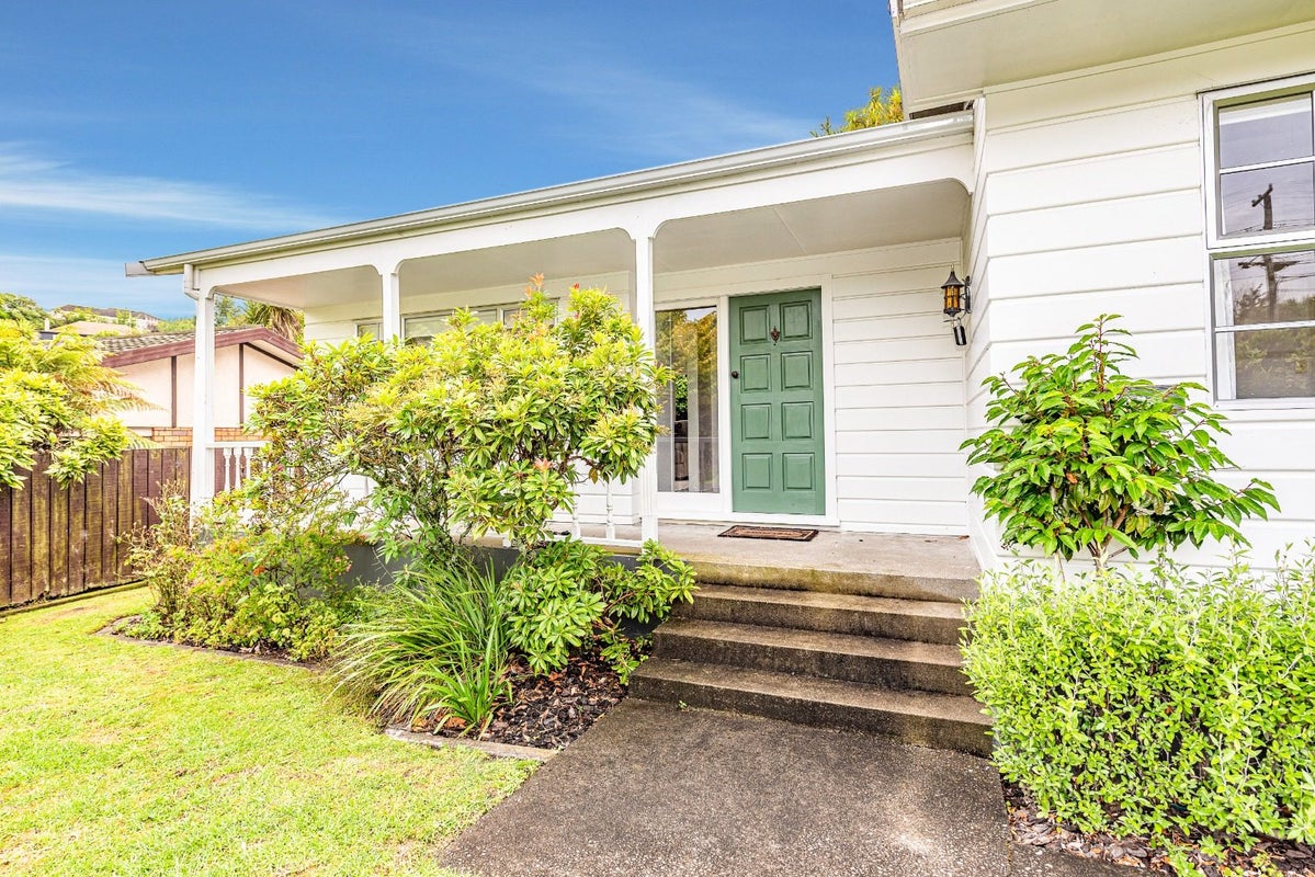 26 Parkes Avenue, Saint Johns Hill, Whanganui - Carousel 2
