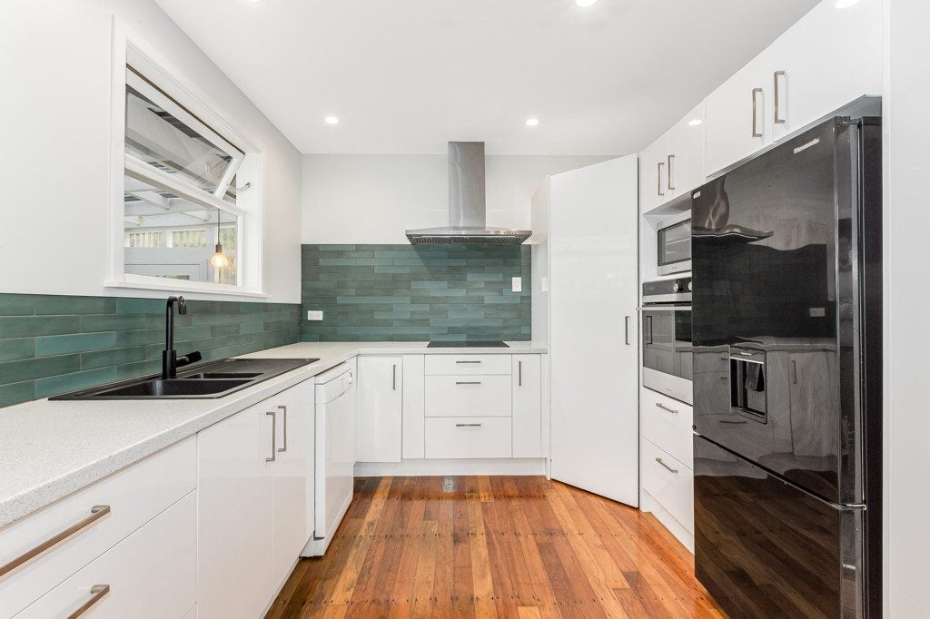 5 Faris Crescent, Wainuiomata, Lower Hutt - Carousel 2