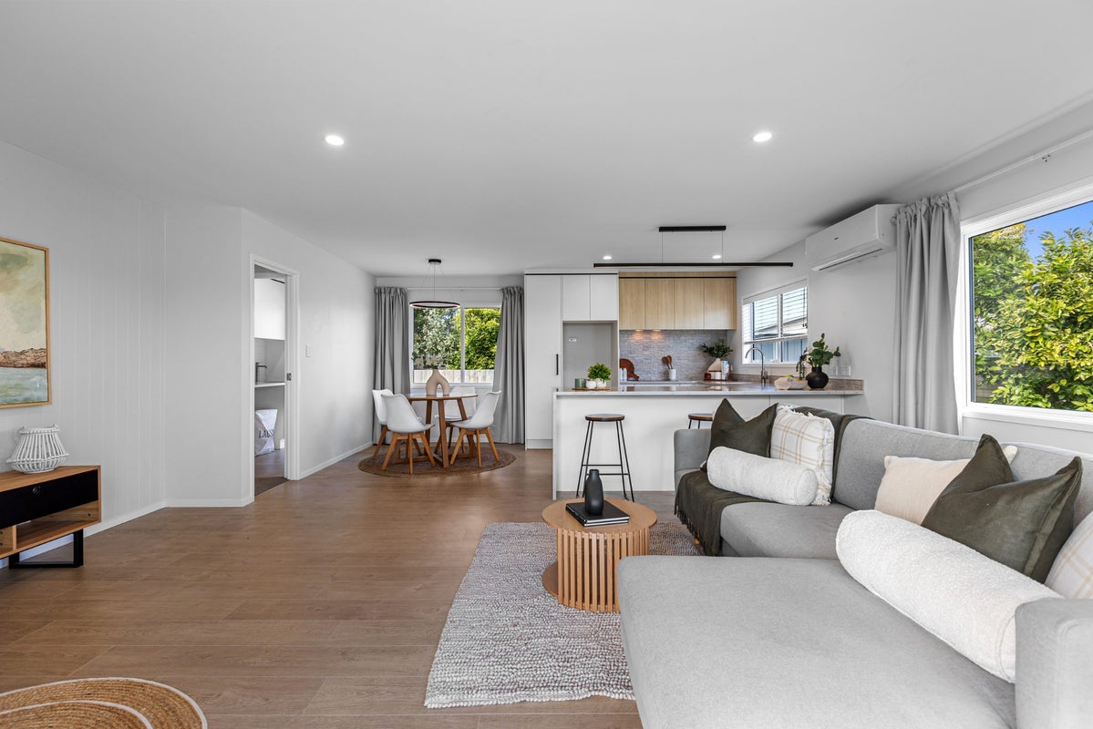 15 Doncaster Drive, Papamoa Beach, Papamoa - Carousel 2