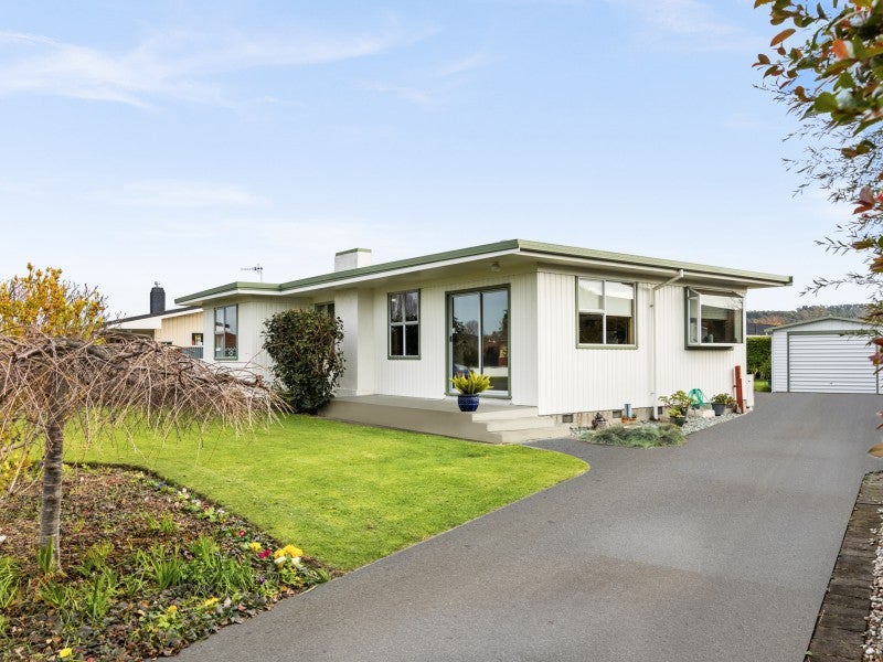 6 Laurent Place, Greenmeadows, Napier - Carousel 17