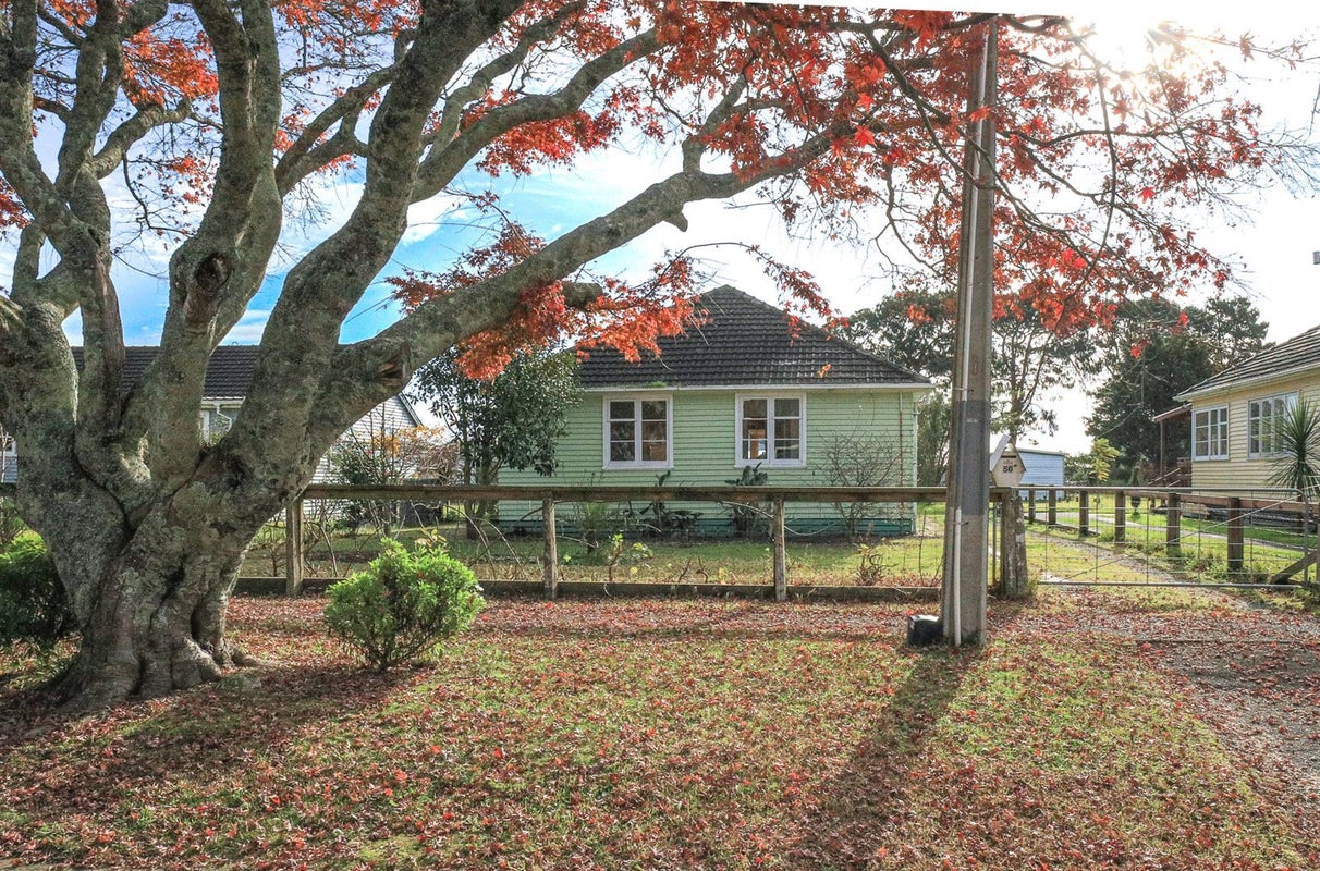 56 Semple Street, Huntly, Huntly - Carousel 1