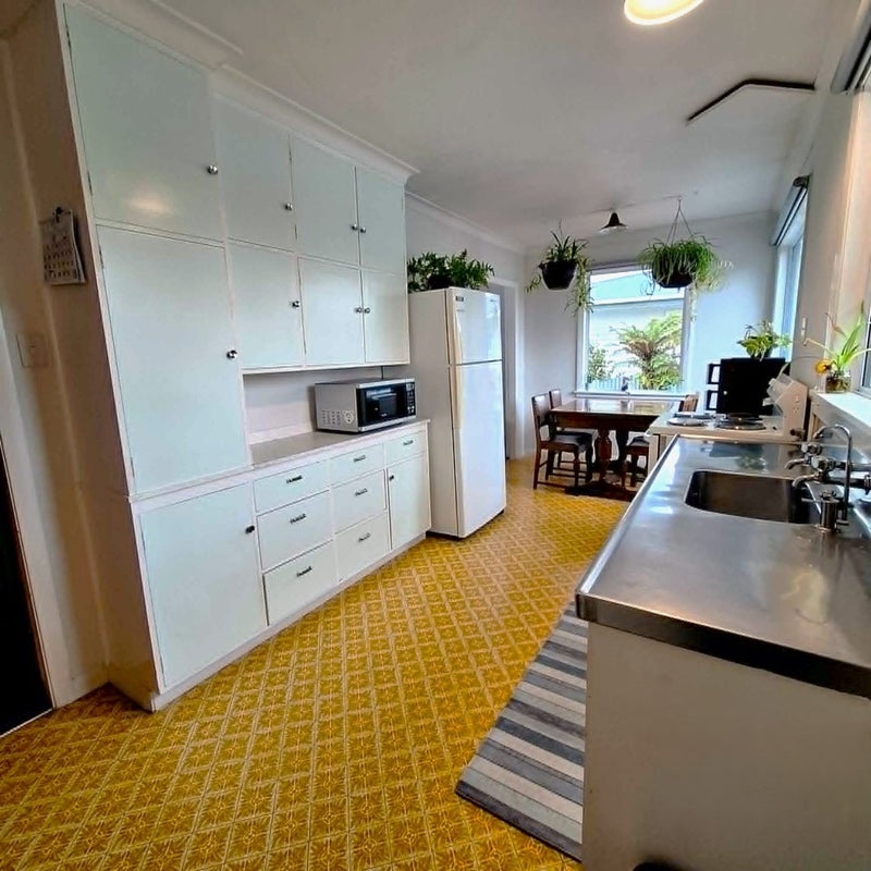 32 Liverpool Street, Takaro, Palmerston North - Carousel 2