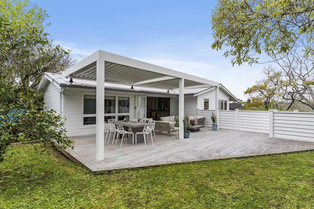 2 Sierra Street, Glendowie, Auckland - Carousel 1