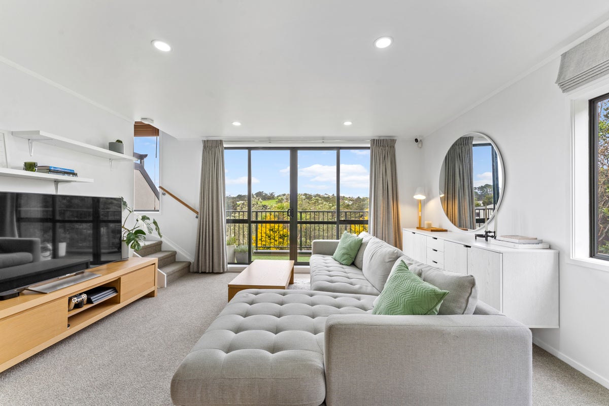 72/8 Flynn Street, Birkdale, Auckland - Carousel 2