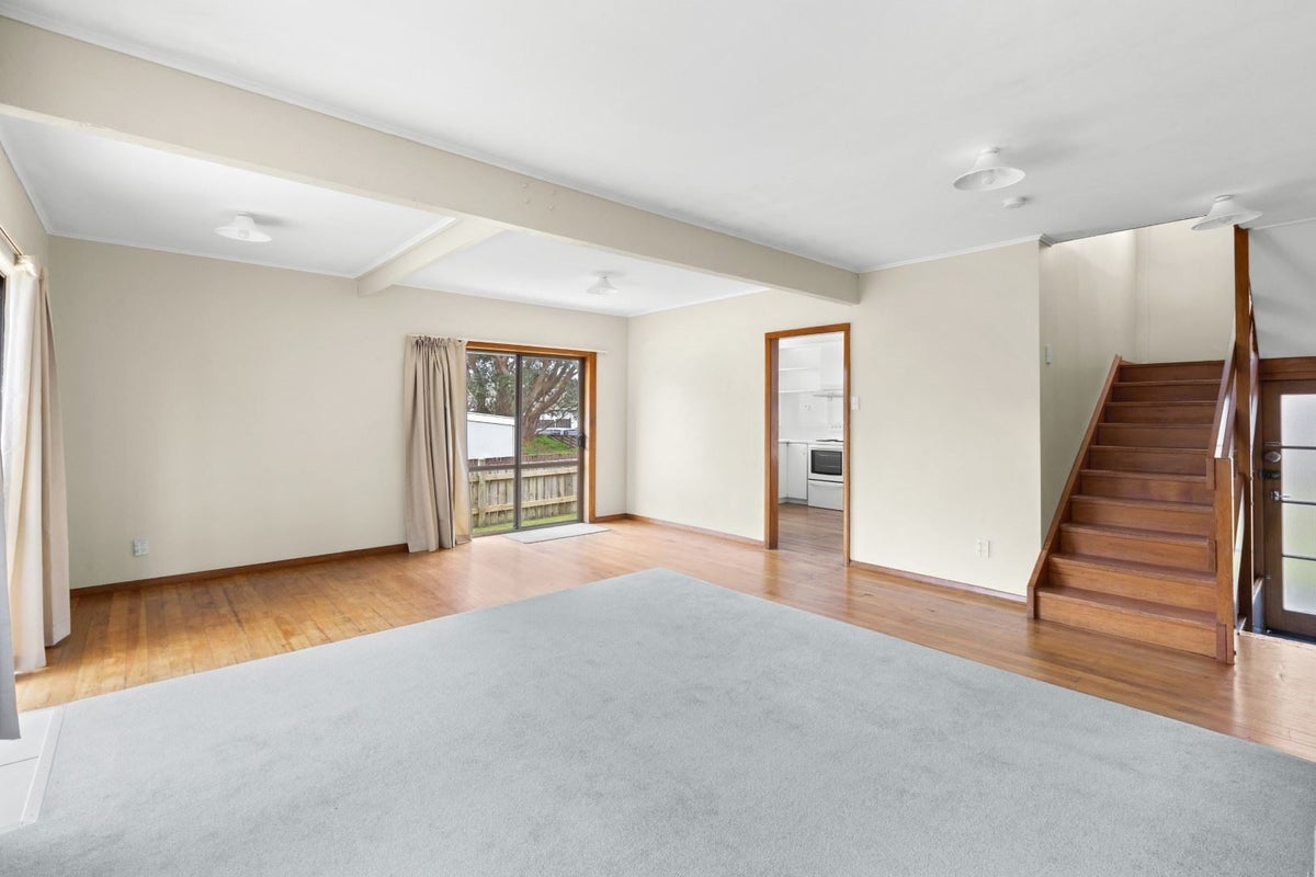 29 Cook Street, Marfell, New Plymouth - Carousel 2