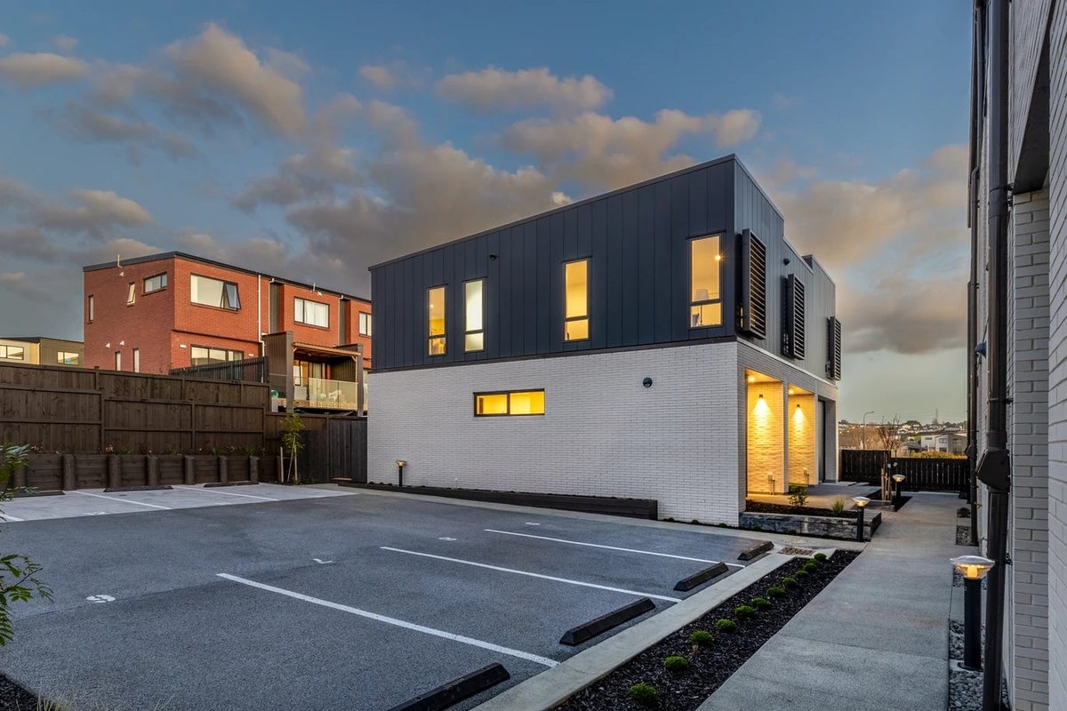 98A Whakatupu Road, Flat Bush, Auckland - Carousel 12