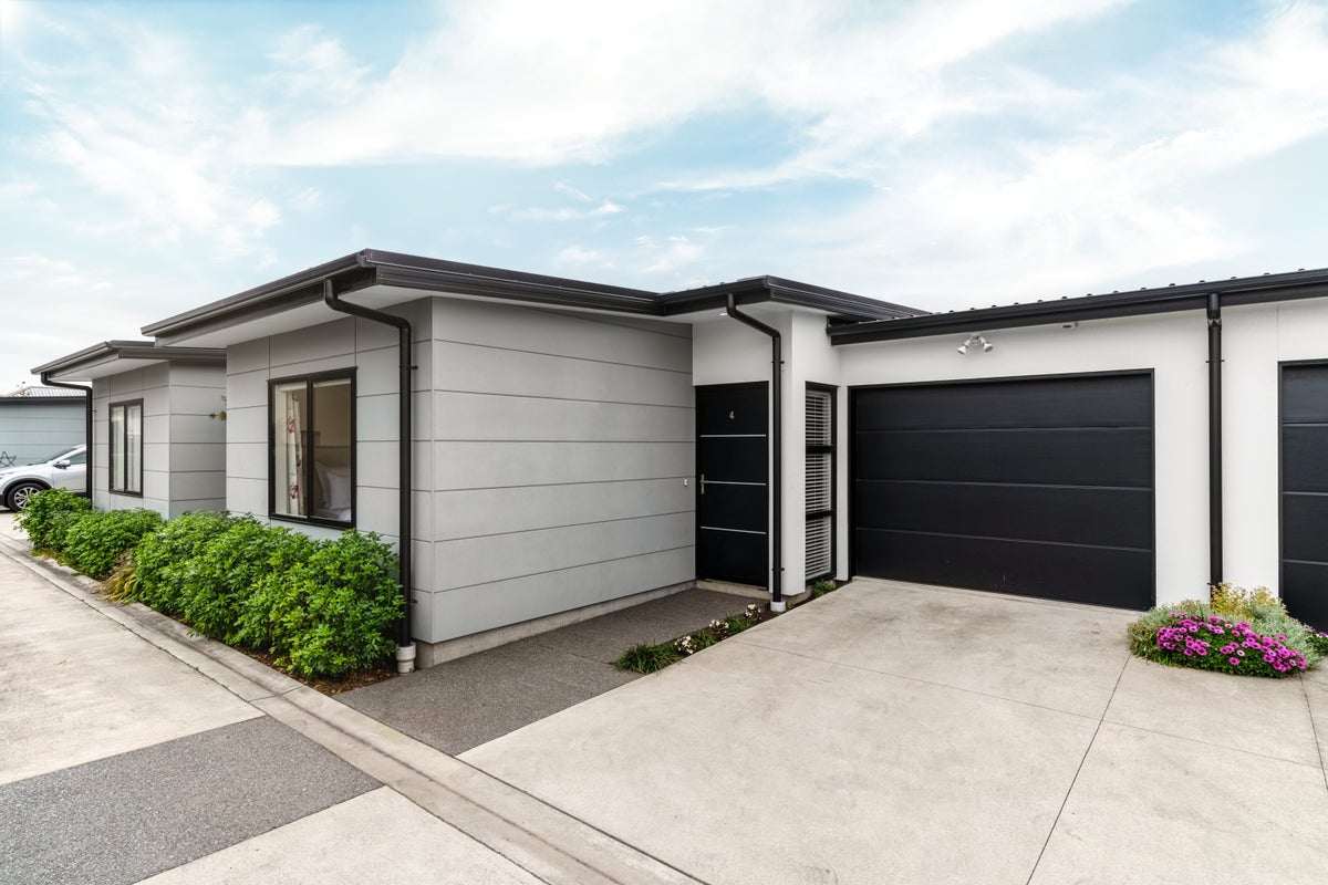 4/68 Ward Street, Addington, Christchurch - Carousel 1