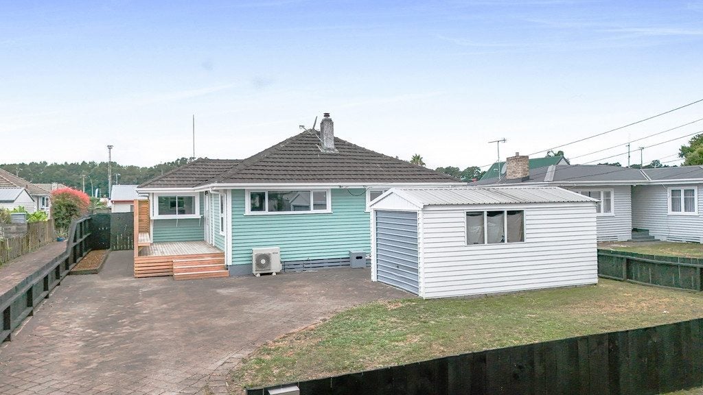 5 Vernall Street, Nawton, Hamilton - Carousel 1