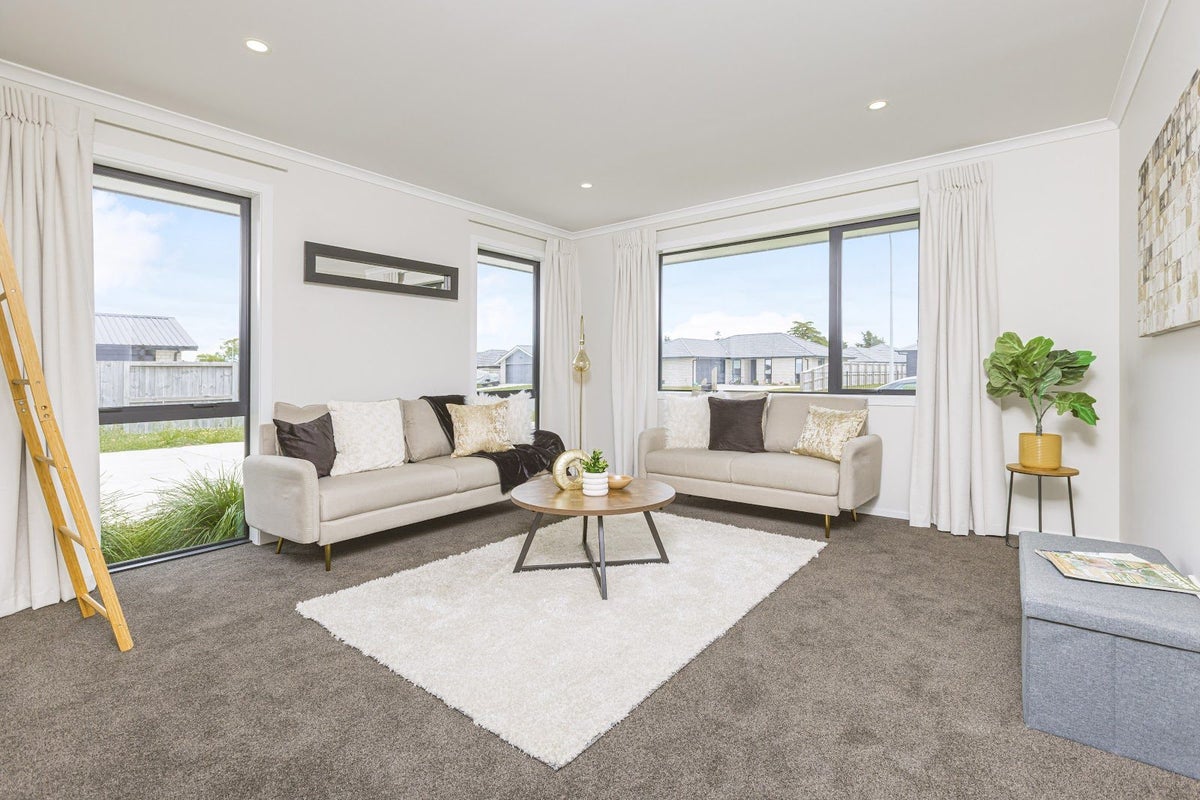36 Murray Ward Drive, Te Kauwhata, Te Kauwhata - Carousel 1